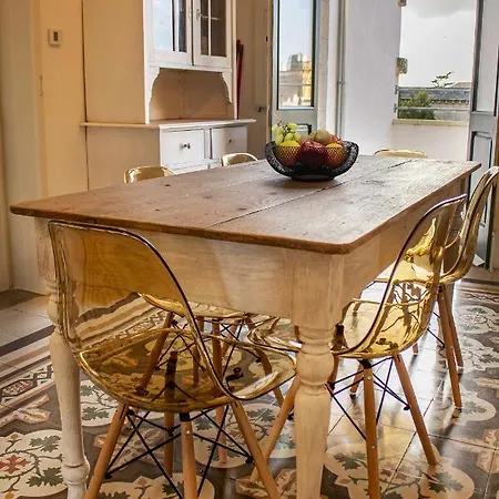 Apartment Designer