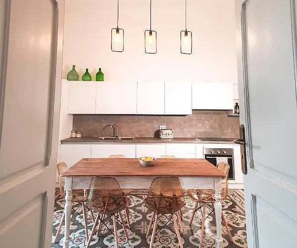 Designer דירה לצ'ה